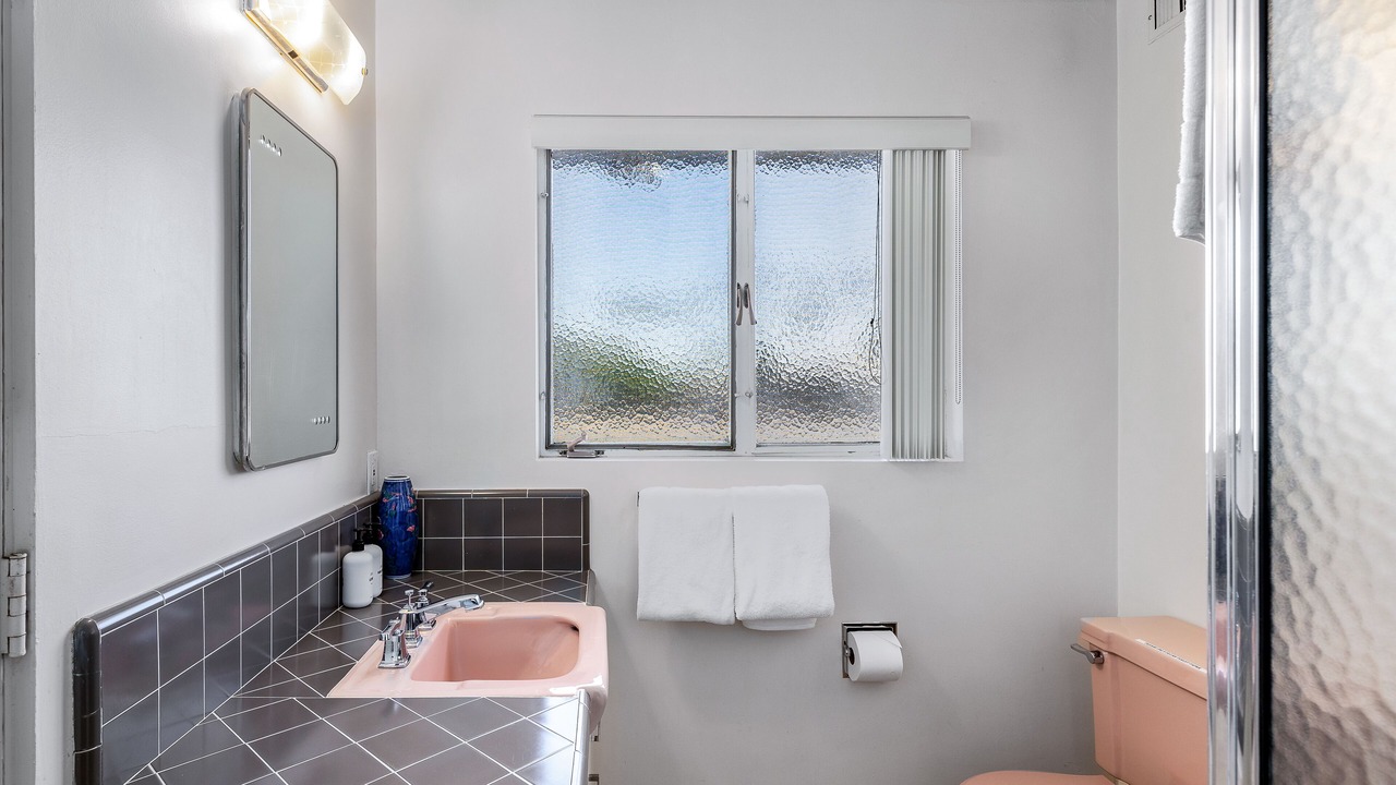 Photo of Bathroom in Deepwell Estates