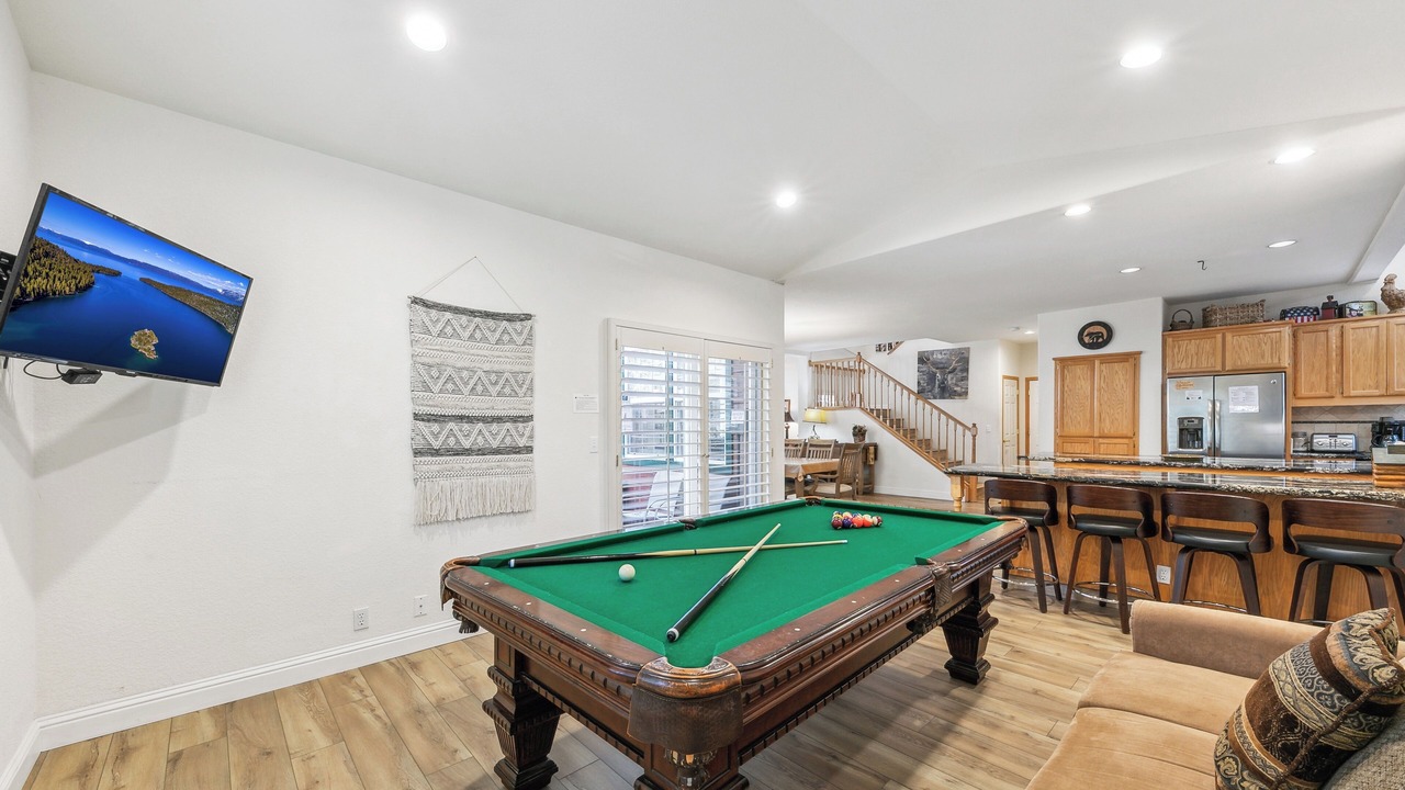 Photo of Outdoor in Montgomery Estates