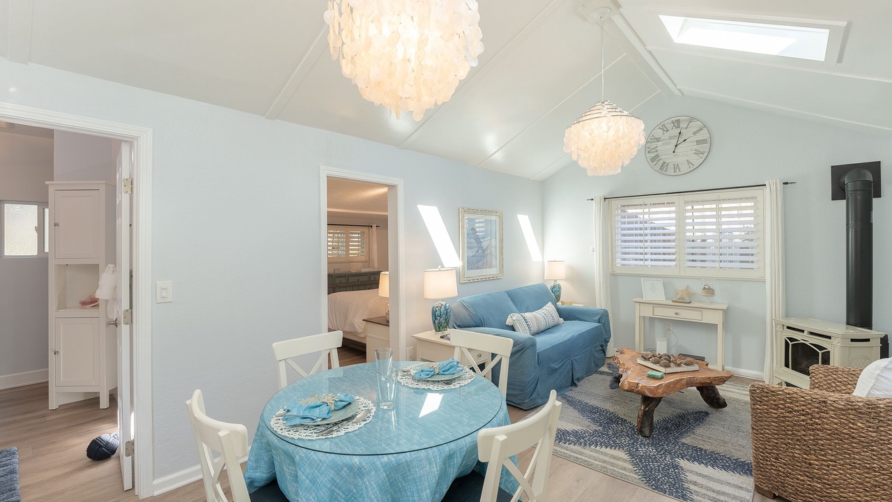 Photo of Livingroom in Northeast Carmel