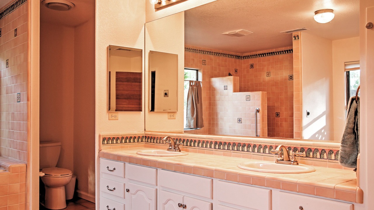 Photo of Bathroom in Borrego Springs