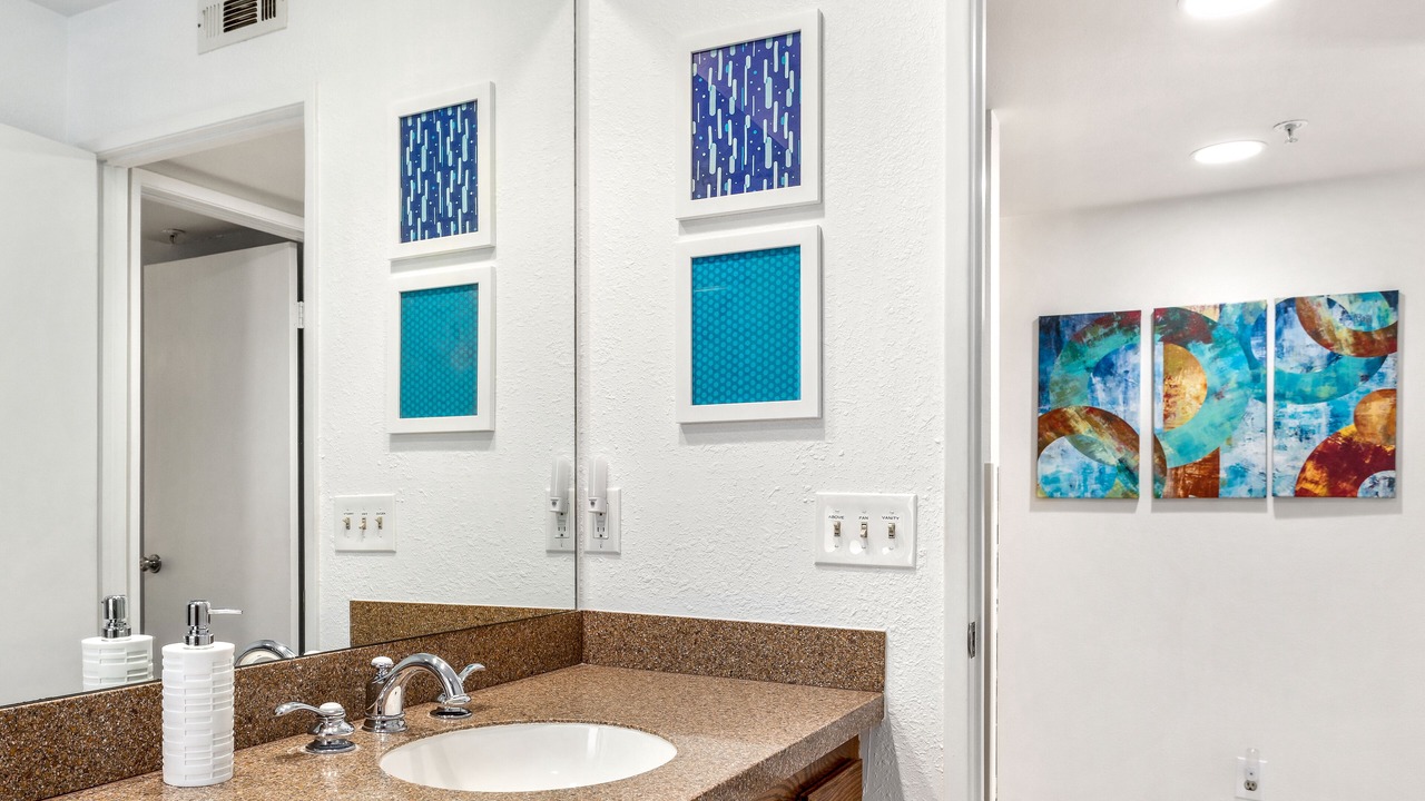 Photo of Bathroom in Downtown Palm Springs