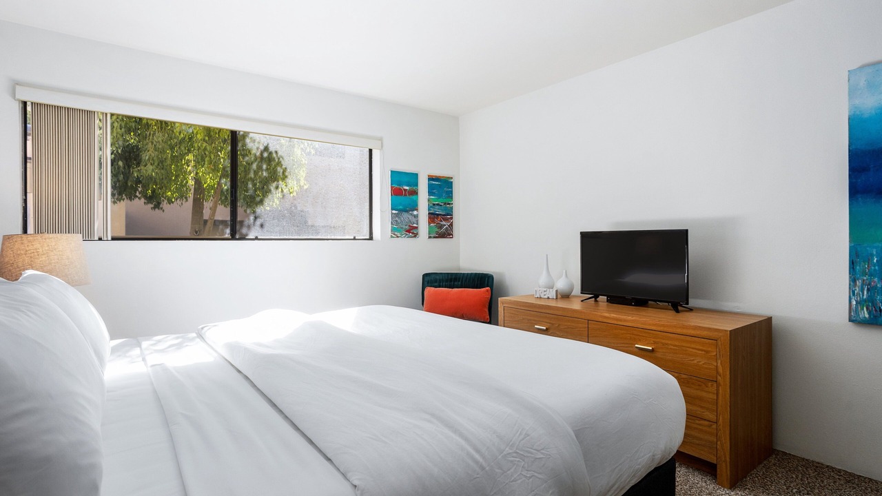 Photo of Bedroom in Downtown Palm Springs