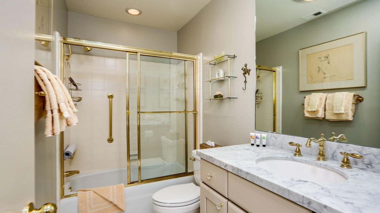 Photo of Bathroom in El Mirador