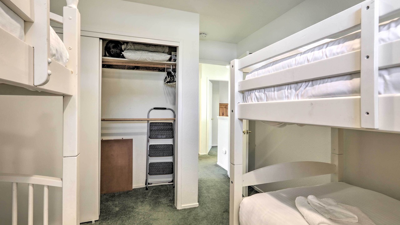 Photo of Bedroom in Tahoe Keys