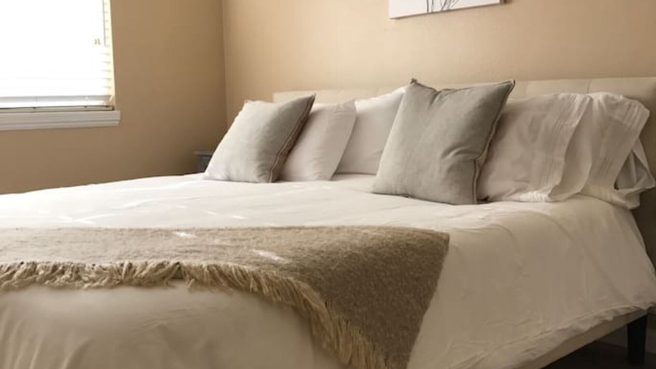Photo of Bedroom in Stanford