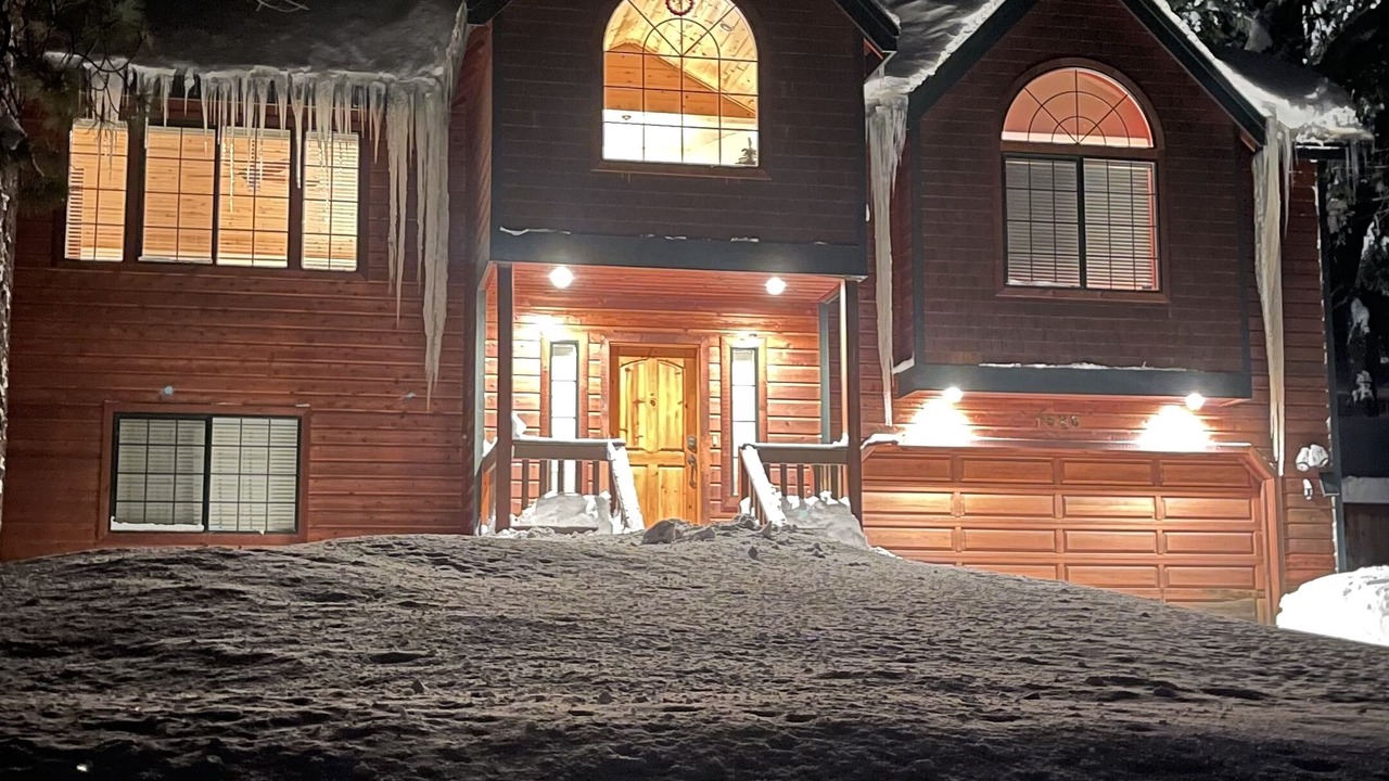Photo of Outdoor in Mountain View Estates