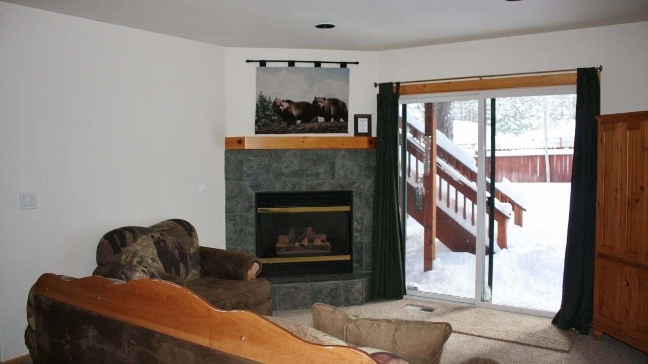 Photo of Livingroom in Mountain View Estates