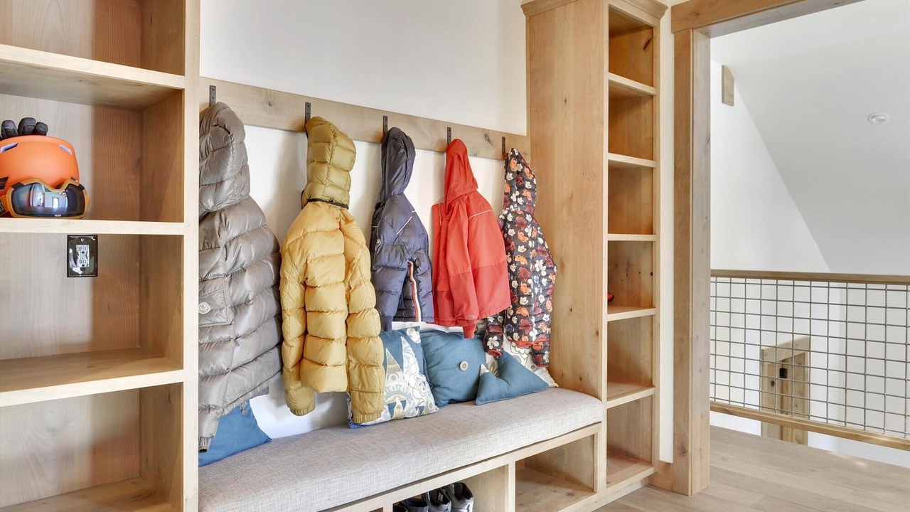 Photo of Bedroom in Alpine Meadows