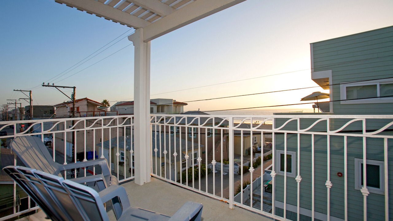 Photo of Patio Balcony in Mission Beach