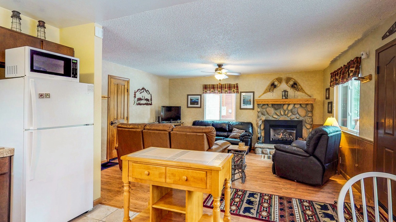 Photo of Livingroom in Tahoe Paradise