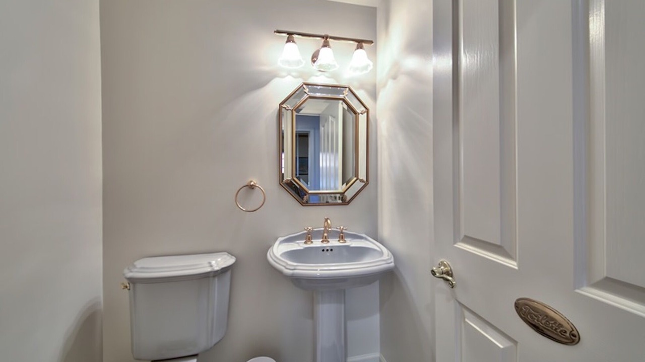 Photo of Bathroom in Montgomery Estates