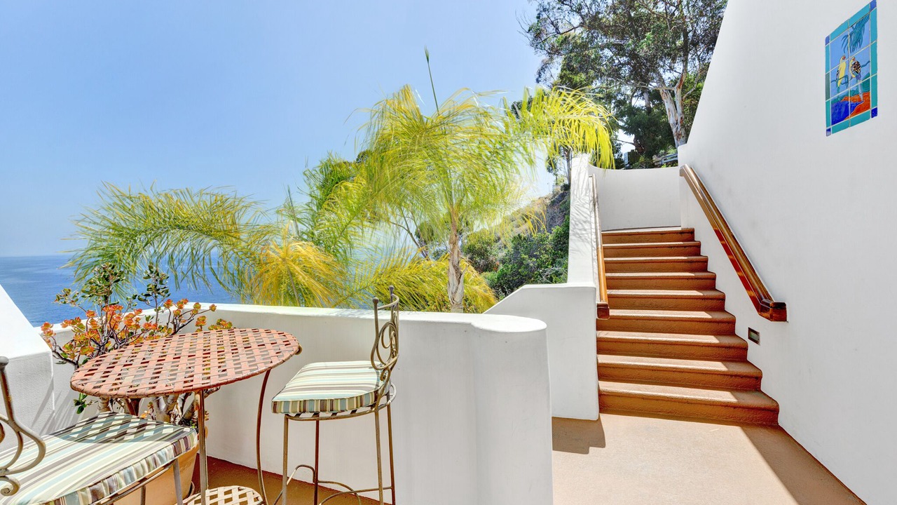 Photo of Outdoor in Avalon