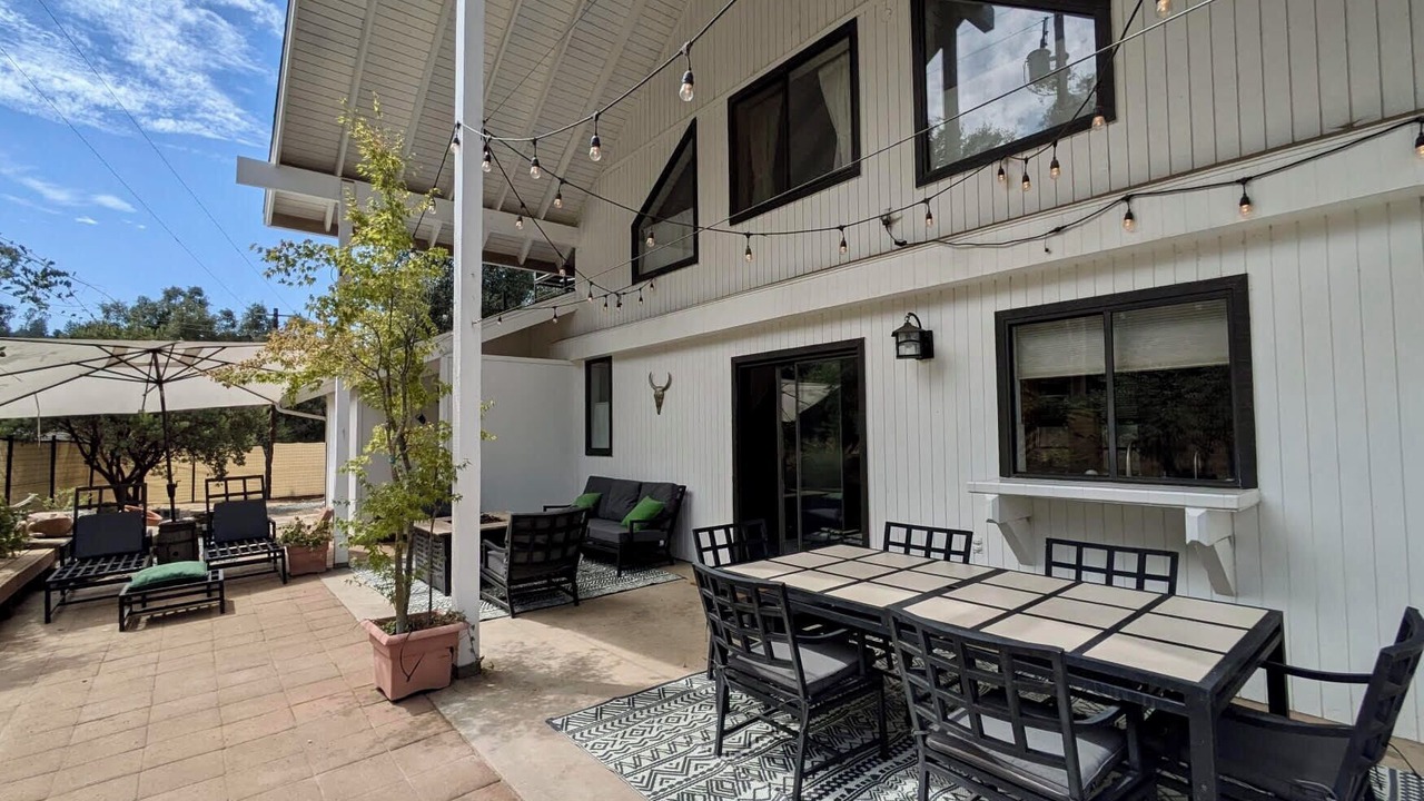 Photo of Outdoor in Oakhurst