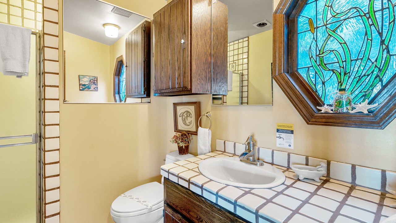 Photo of Bathroom in Avalon