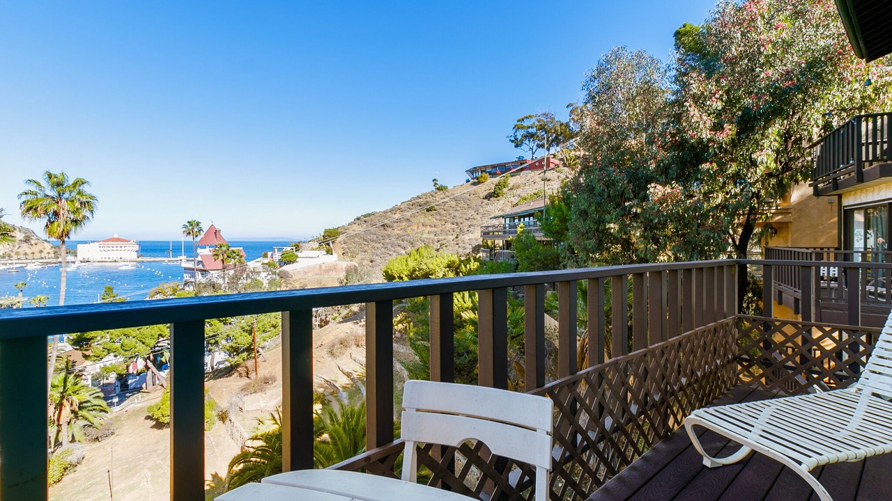 Photo of Patio Balcony in Avalon