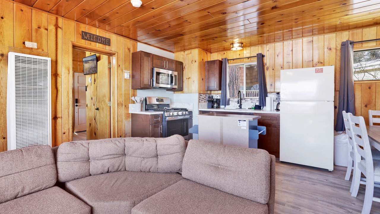 Photo of Kitchen in Big Bear Lake
