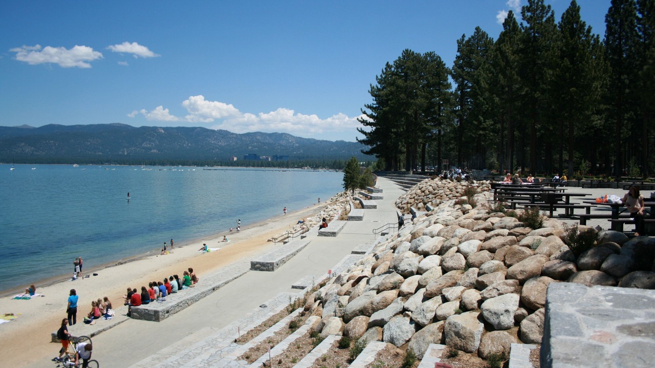 Photo of Others in Al Tahoe