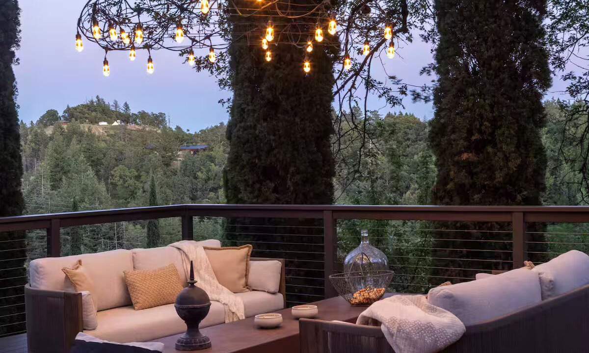 Photo of Patio Balcony in St. Helena