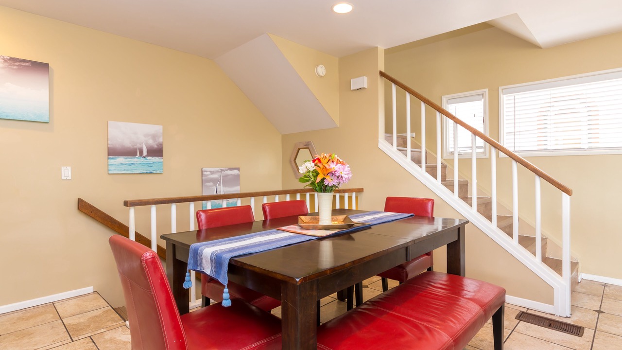 Photo of Livingroom in South Mission Beach