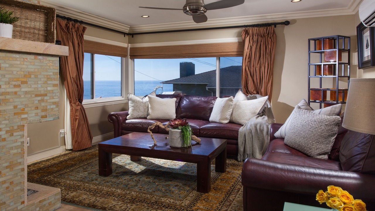 Photo of Livingroom in Laguna Beach