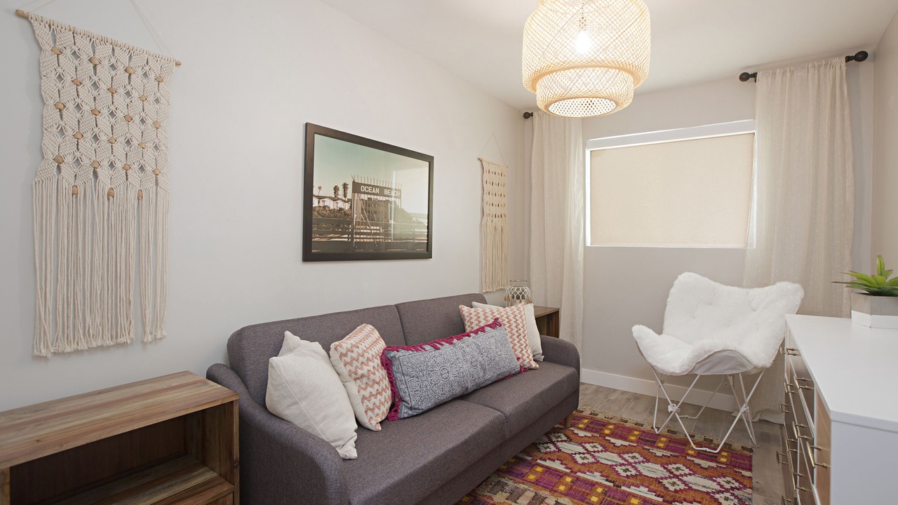 Photo of Livingroom in Village of La Jolla
