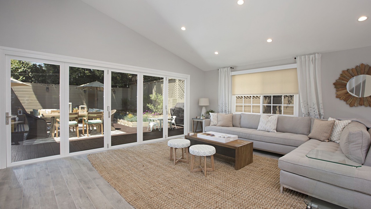 Photo of Livingroom in Village of La Jolla