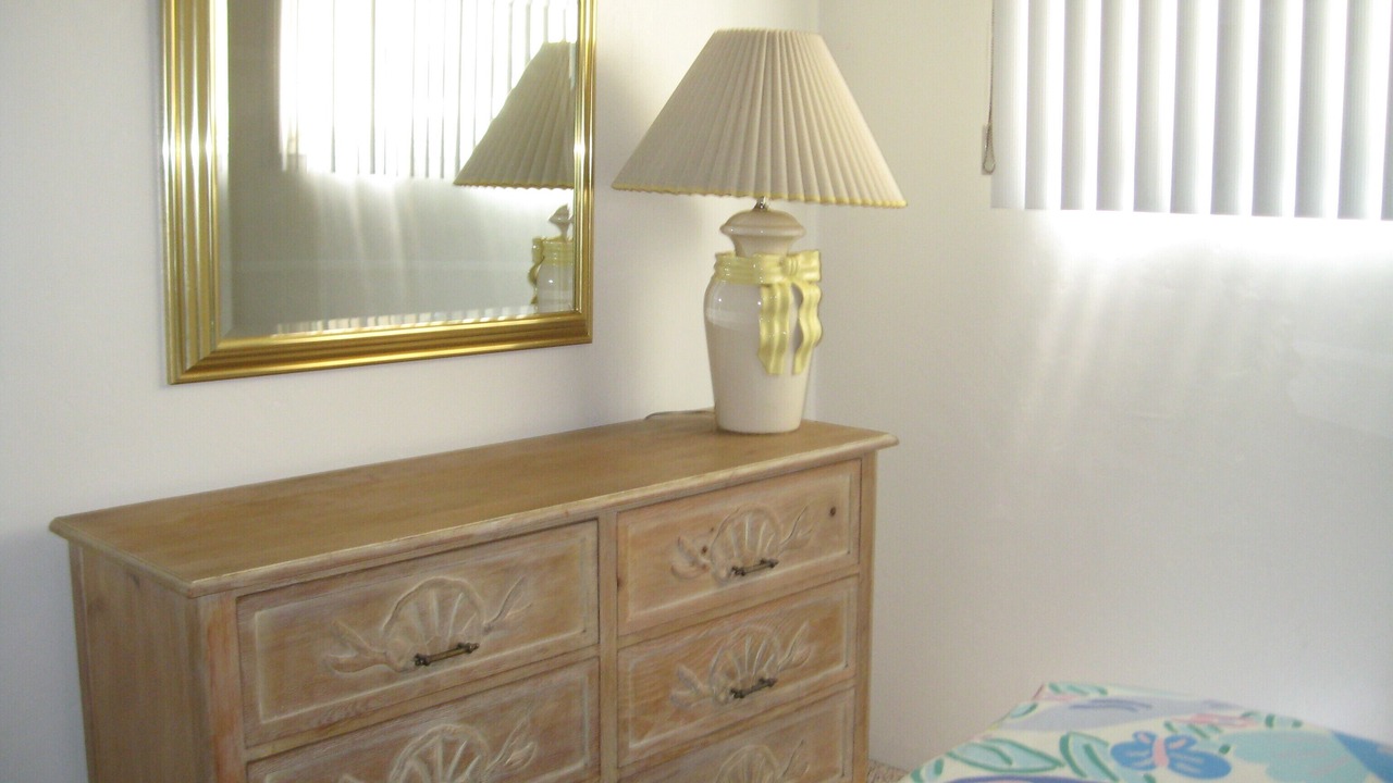 Photo of Bedroom in South Mission Beach