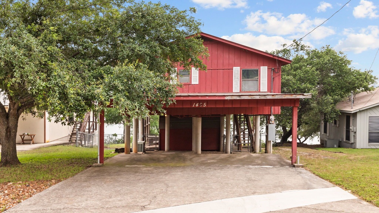 Photo of Outdoor in Canyon Lake