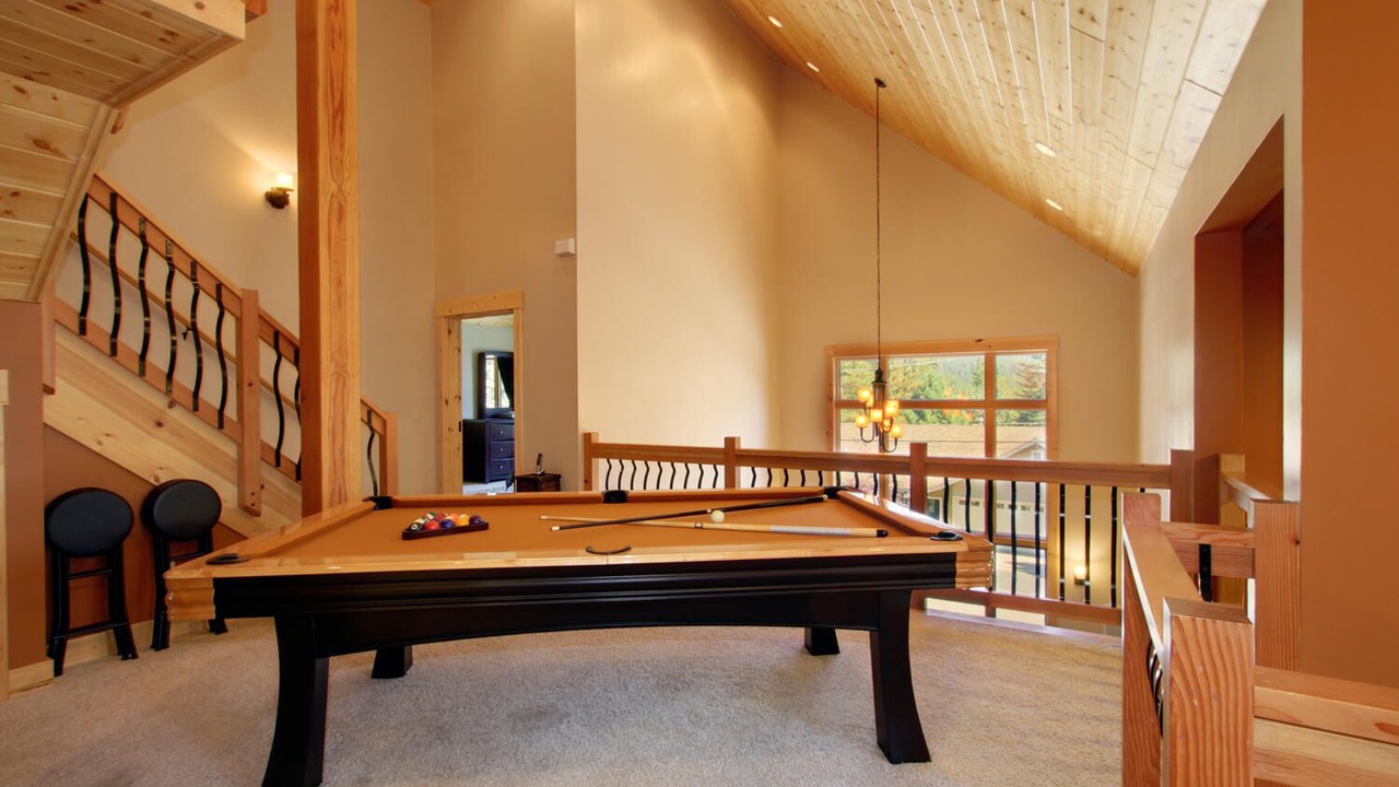 Photo of Bedroom in Country Club Estates
