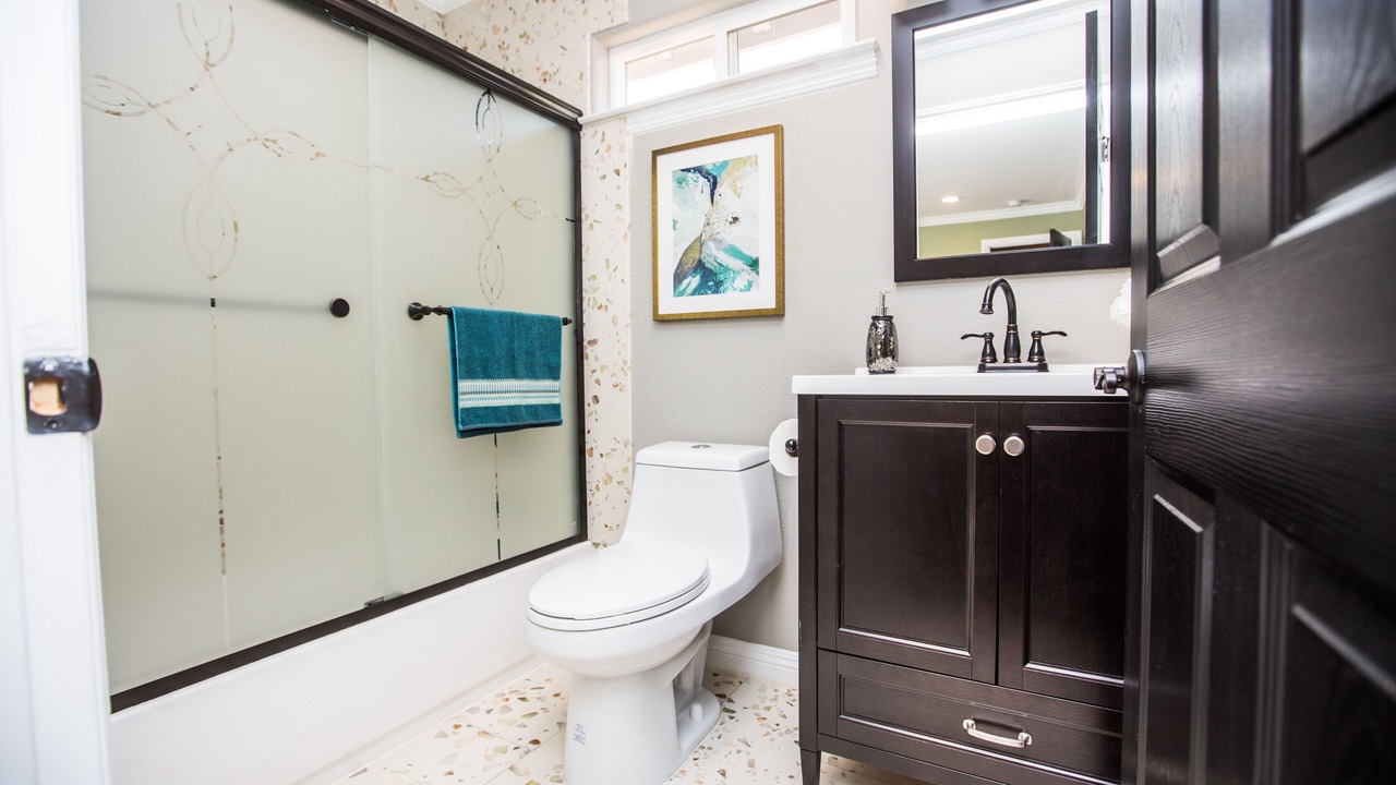 Photo of Bathroom in East Palo Alto