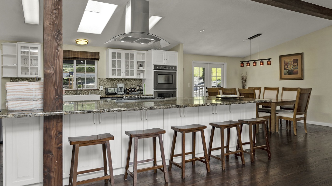 Photo of Kitchen in Cloverdale