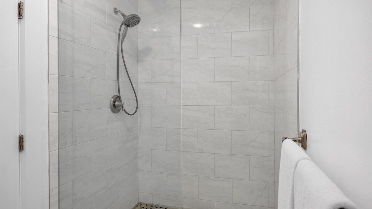 Photo of Bathroom in Avalon