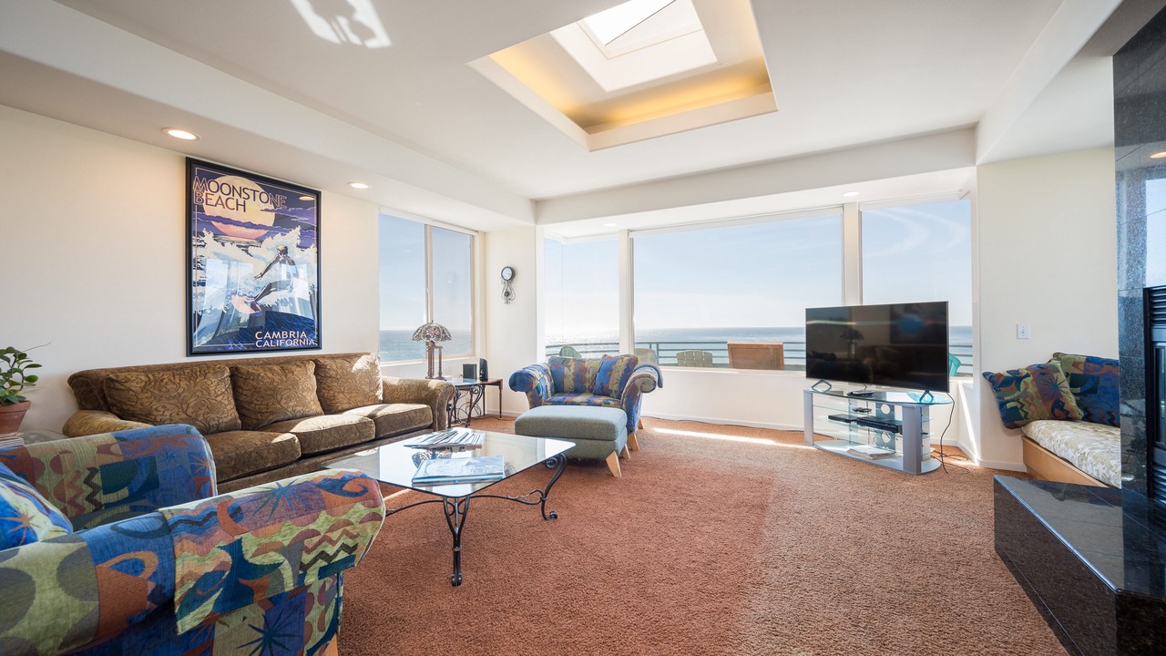 Photo of Bedroom in San Simeon