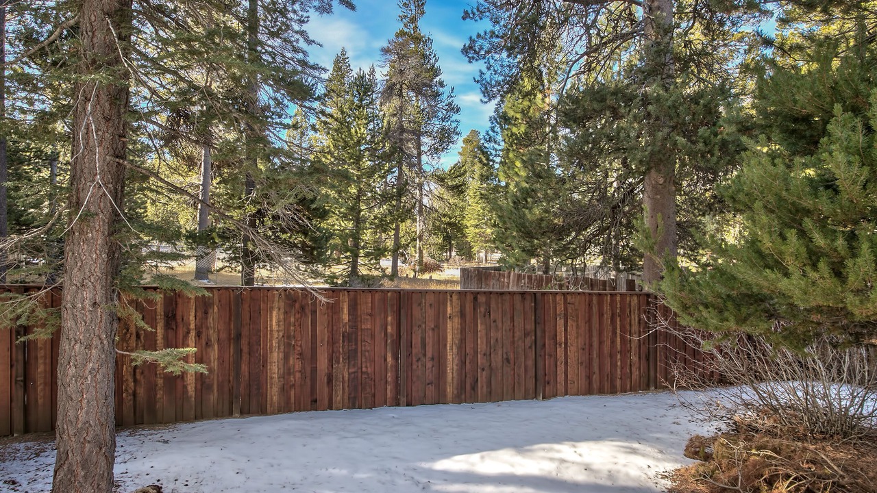 Photo of Outdoor in Country Club Estates