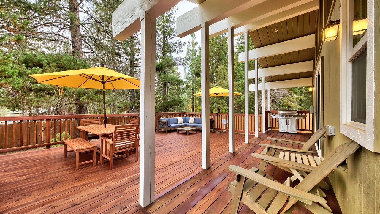 Photo of Outdoor in Country Club Estates