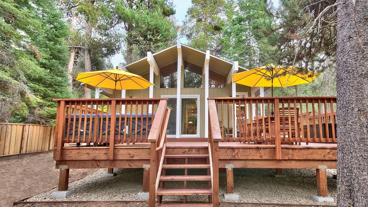 Photo of Patio Balcony in Country Club Estates