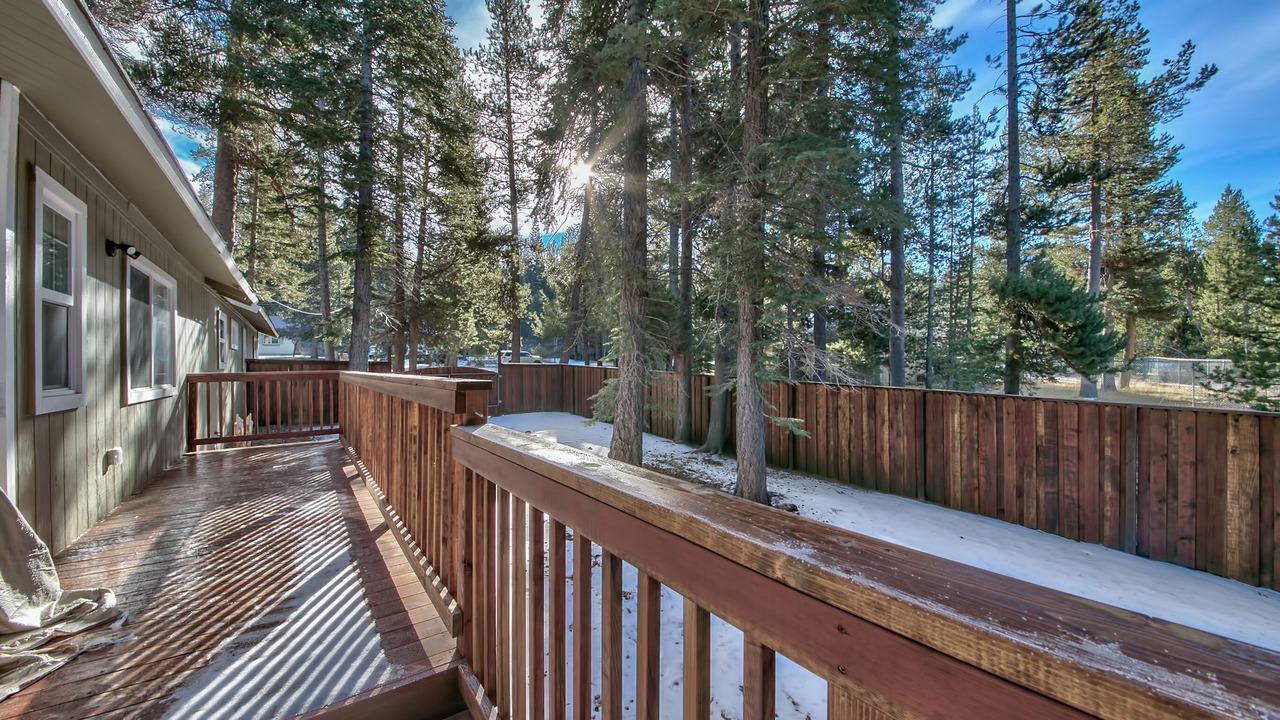 Photo of Outdoor in Country Club Estates