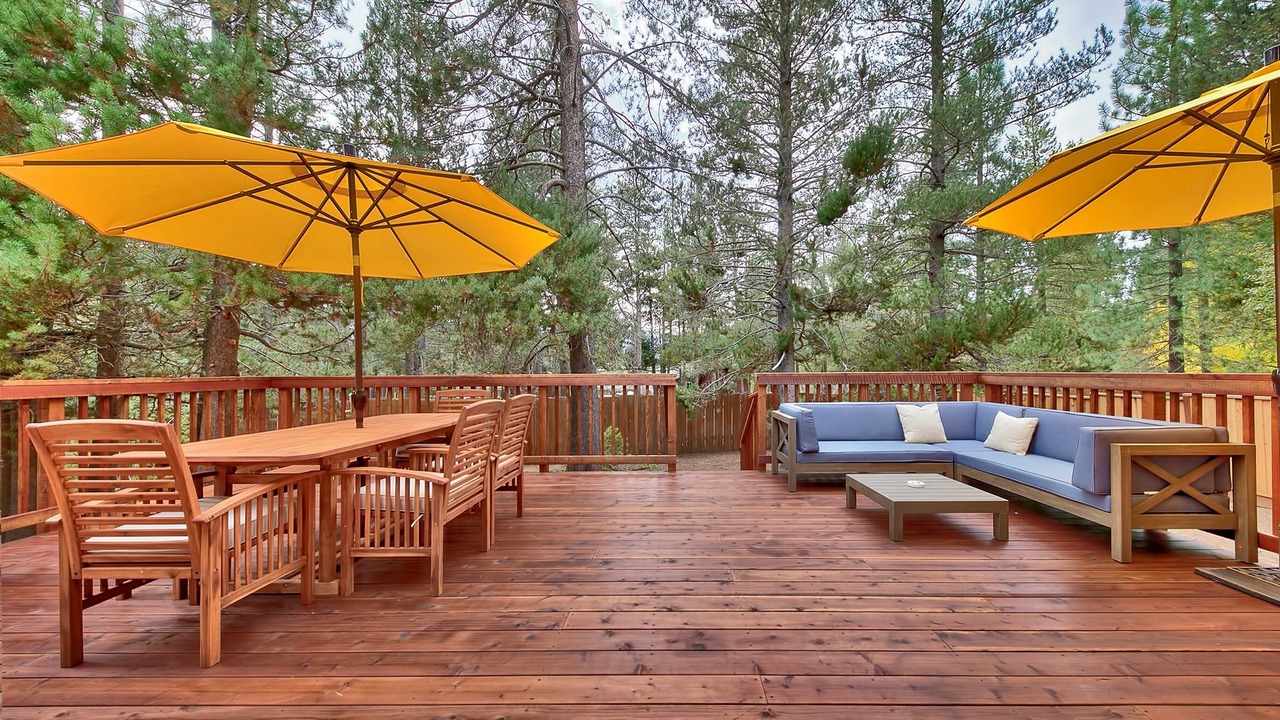Photo of Outdoor in Country Club Estates