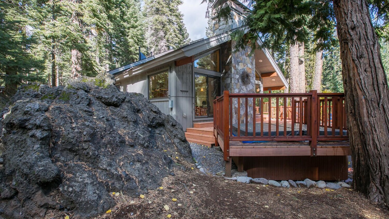 Photo of Patio Balcony in Timberland