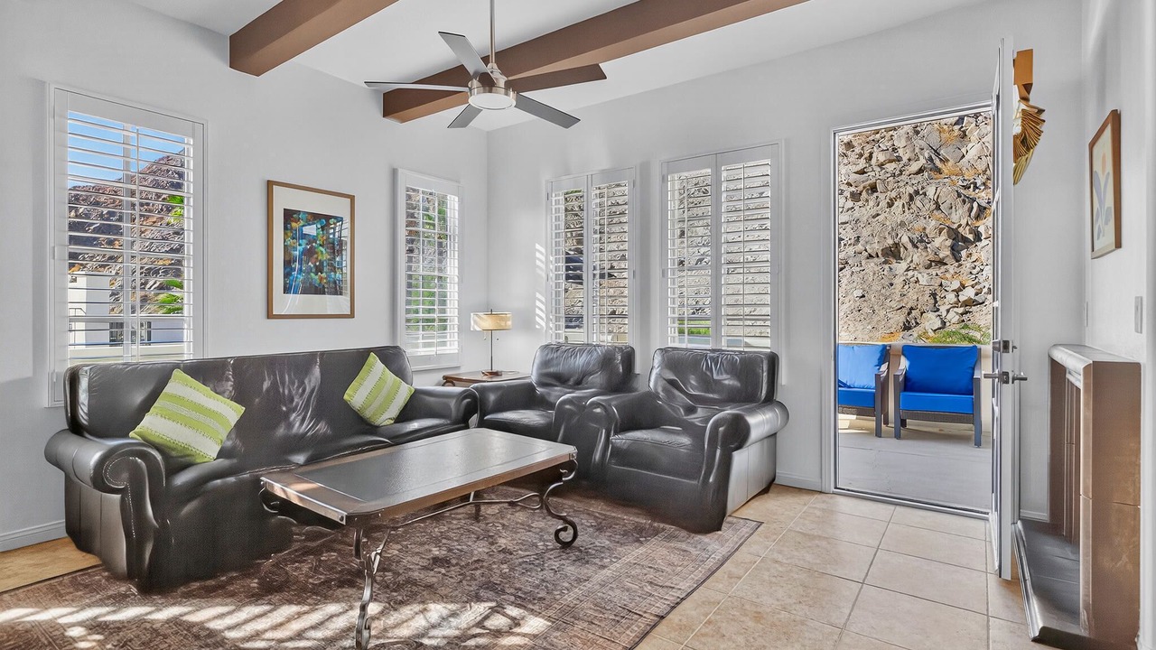 Photo of Livingroom in La Quinta