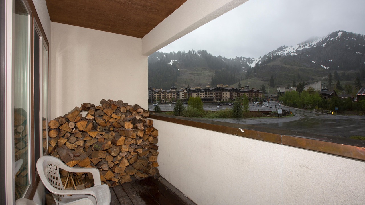 Photo of Patio Balcony in Olympic Valley