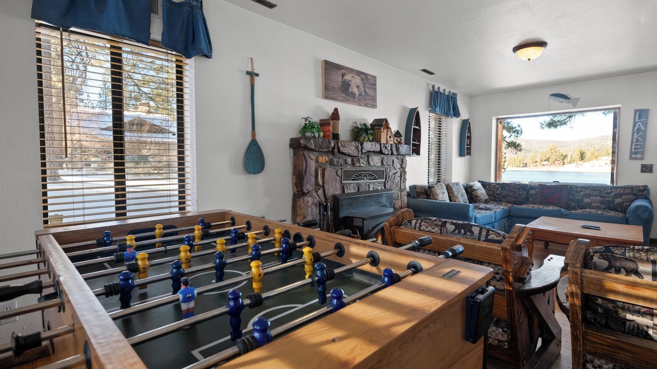 Photo of Livingroom in Big Bear Lake