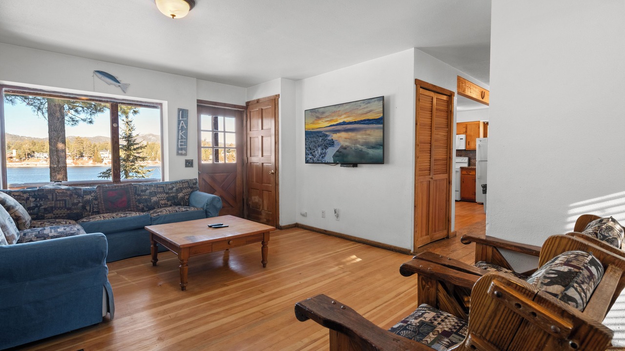 Photo of Livingroom in Big Bear Lake