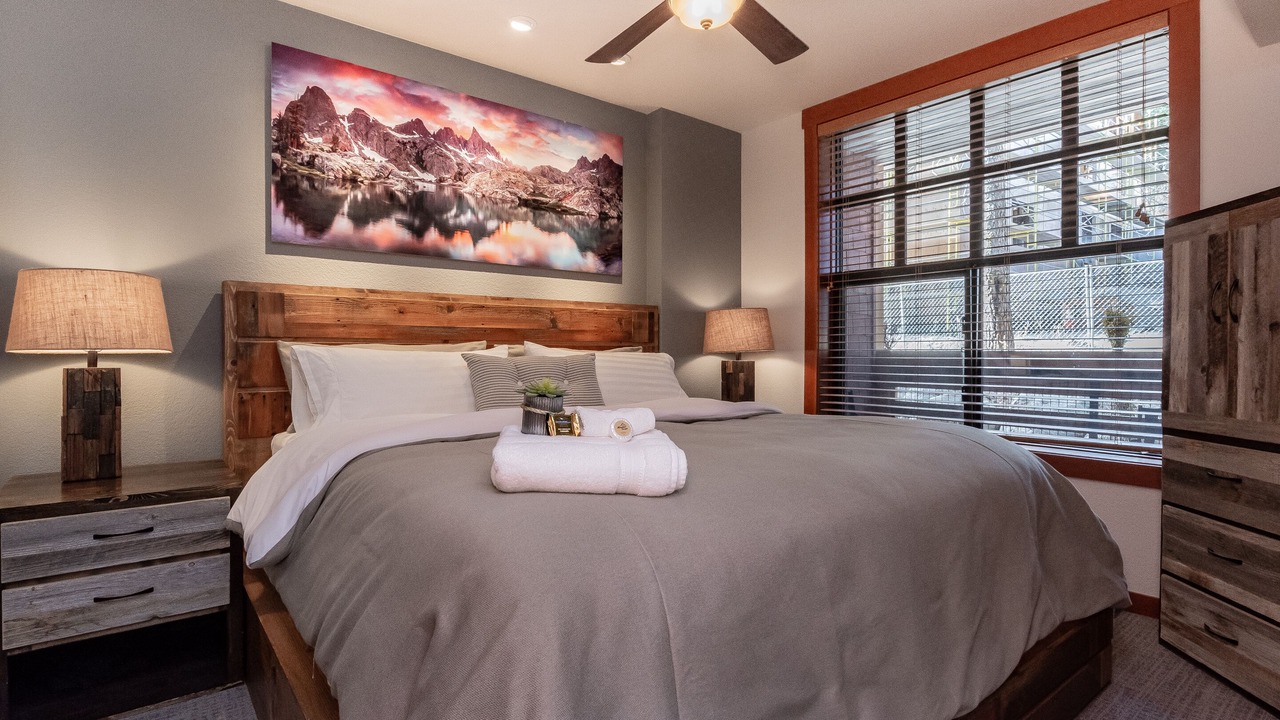 Photo of Bedroom in Mammoth Lakes