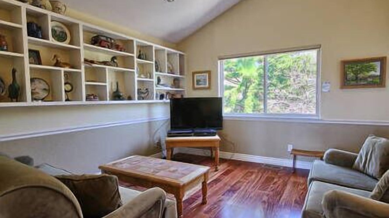 Photo of Livingroom in San Simeon