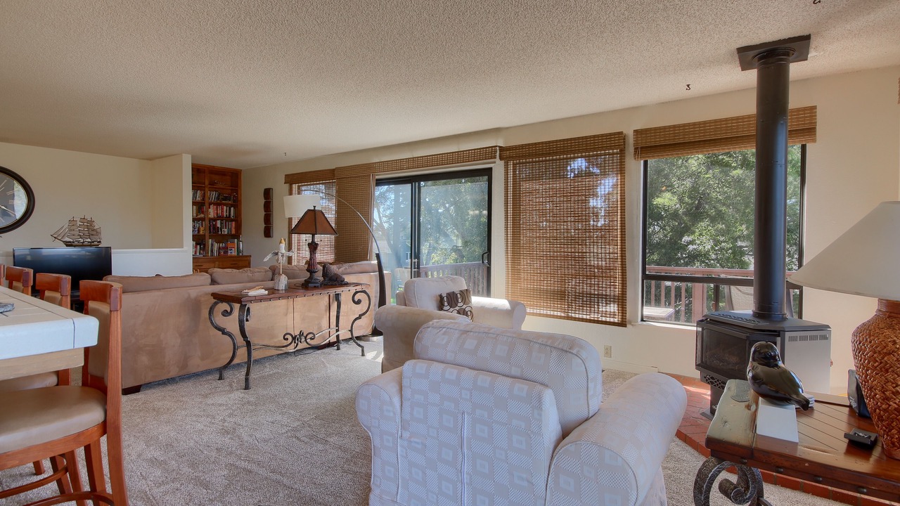 Photo of Livingroom in Lodge Hill