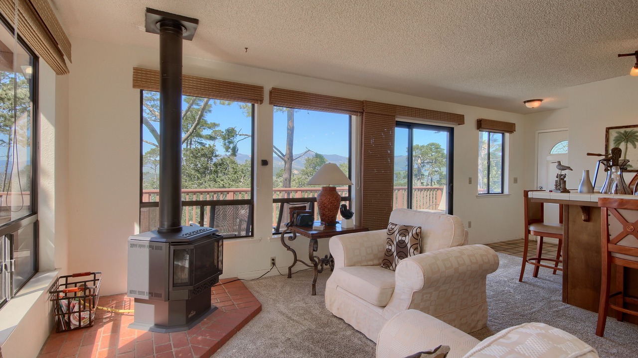Photo of Livingroom in Lodge Hill