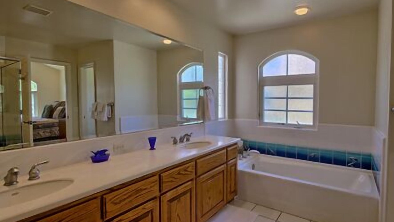 Photo of Bathroom in Marine Terrace