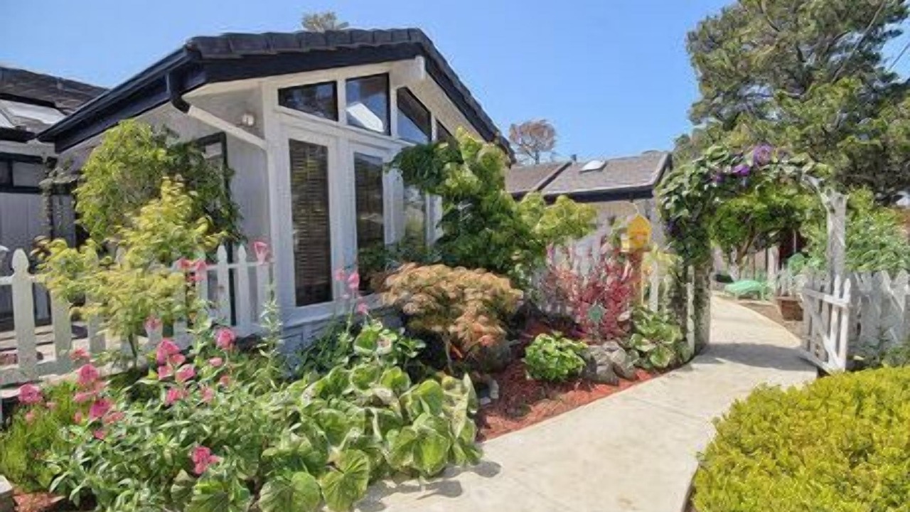 Photo of Outdoor in Pine Knolls Estates