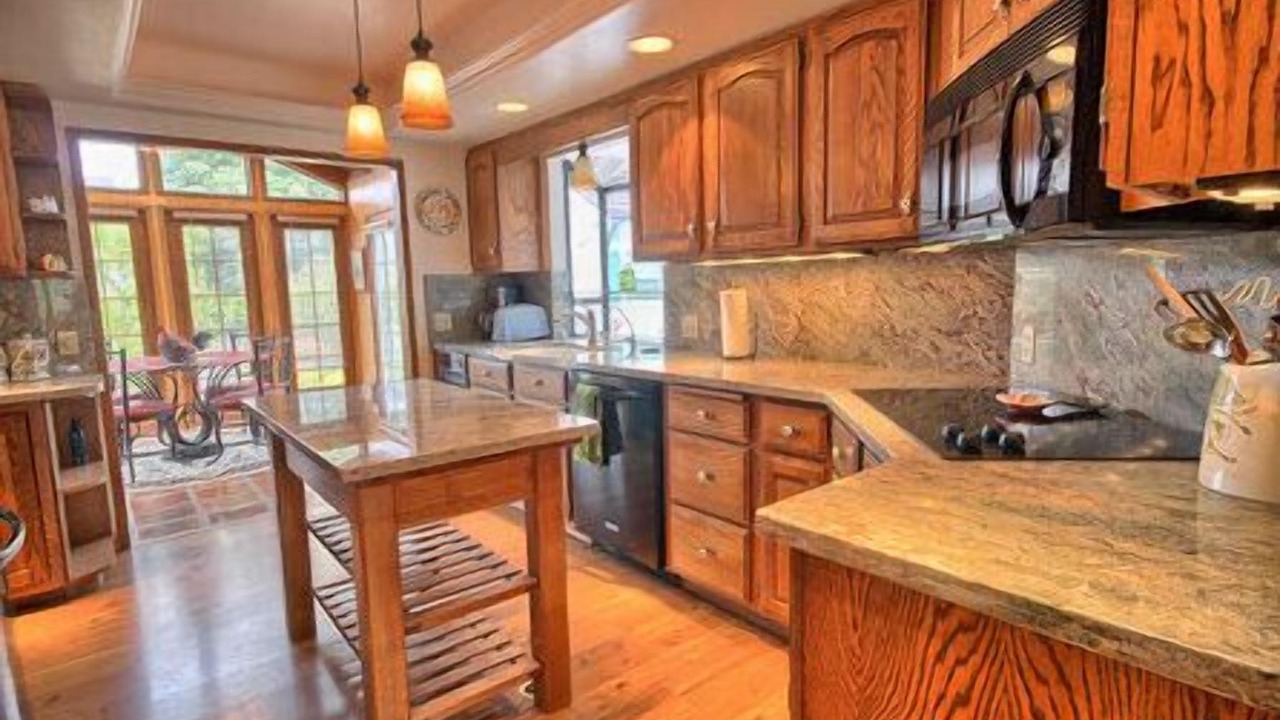 Photo of Kitchen in Pine Knolls Estates